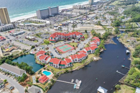 St Thomas Square by Panhandle Getaways